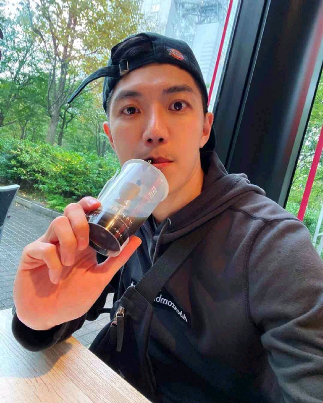 苏天奇的第一张照片--沈阳认干亲服务网