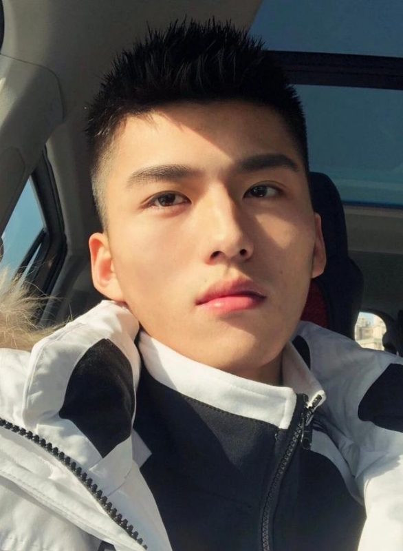 飞翔的第一张照片--沈阳认干亲服务网